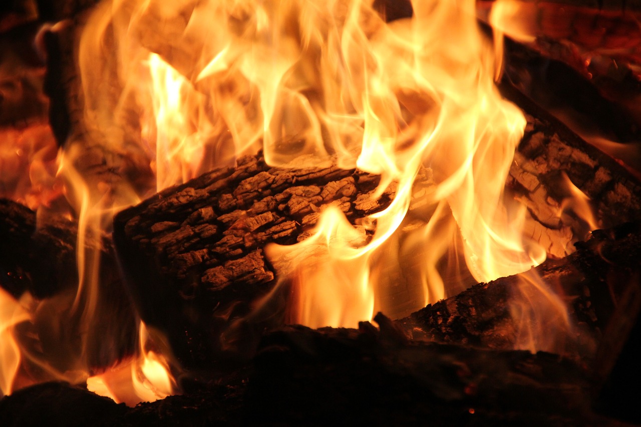 Professional Fireplace Cleaning Services In Los Alamitos California
